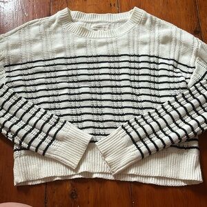 Aeropostale Knit black & white Striped Sweater